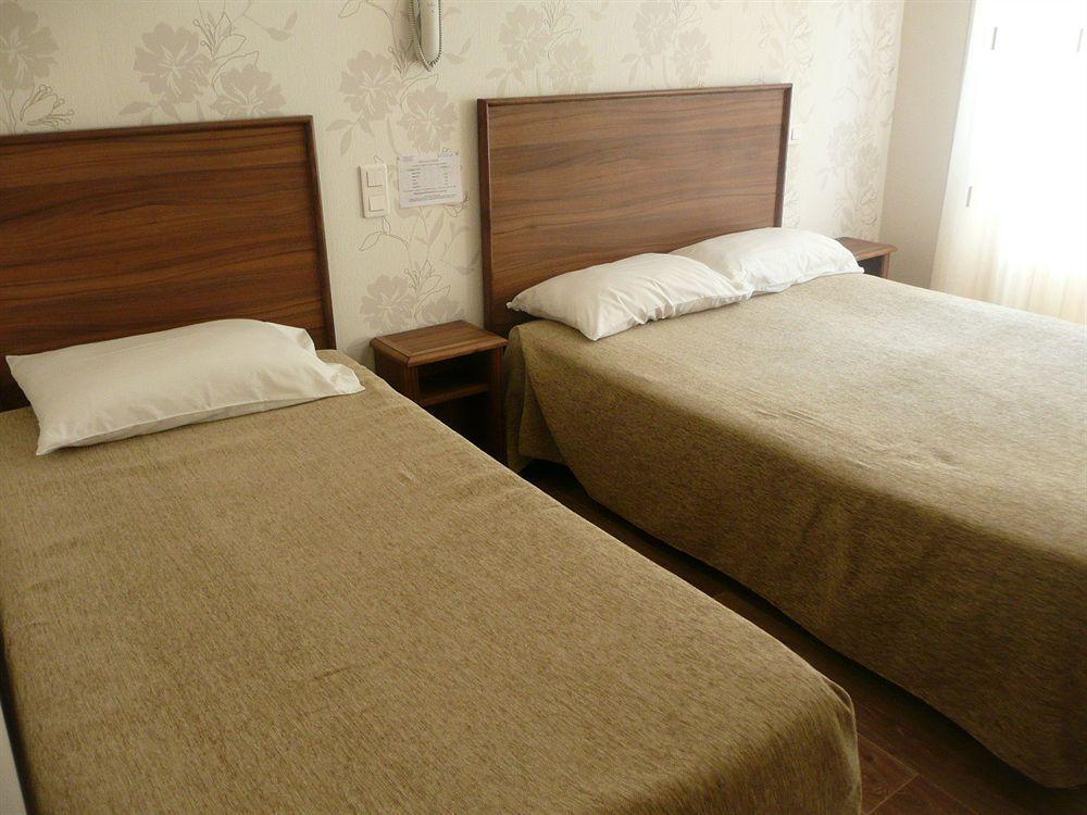 Alfred Hotels Les Halles Biarritz Exteriör bild