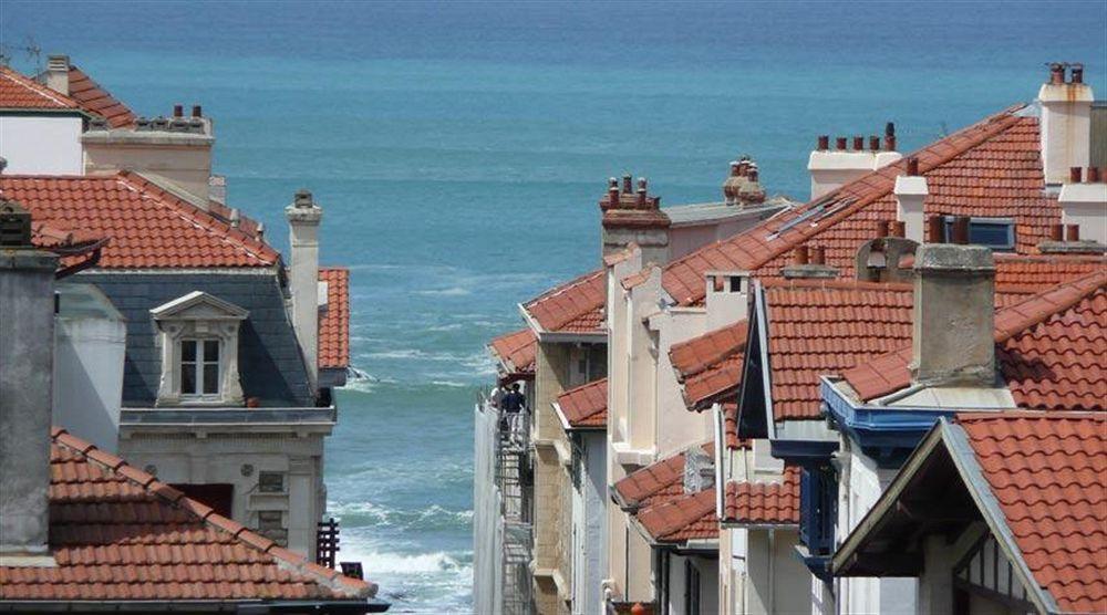 Alfred Hotels Les Halles Biarritz Exteriör bild